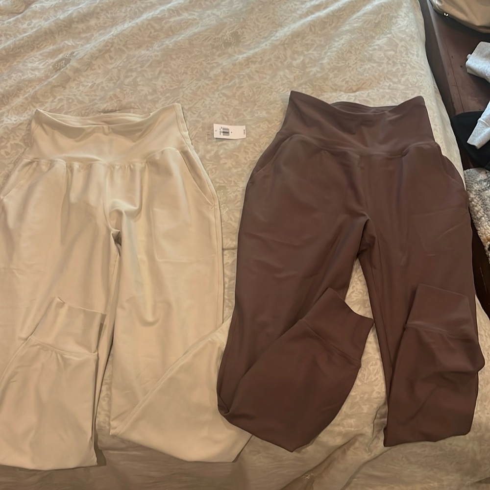 Old Navy Active Wear ankle joggers